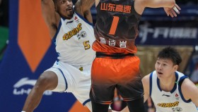 欧博官网娱乐-这也行？新疆广汇今晚临场应变山东男篮围绕CBA常规赛强势反弹，西亚卡姆与60激战中国队分钟的简单介绍