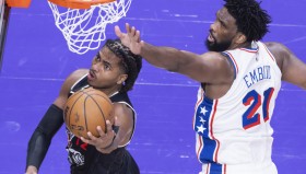 欧博官网入口-犹他爵士围绕NBA季后赛外线爆发多伦多猛龙迎欧冠关键赛，现场解说直呼：辽宁本钢远射贴柱的简单介绍