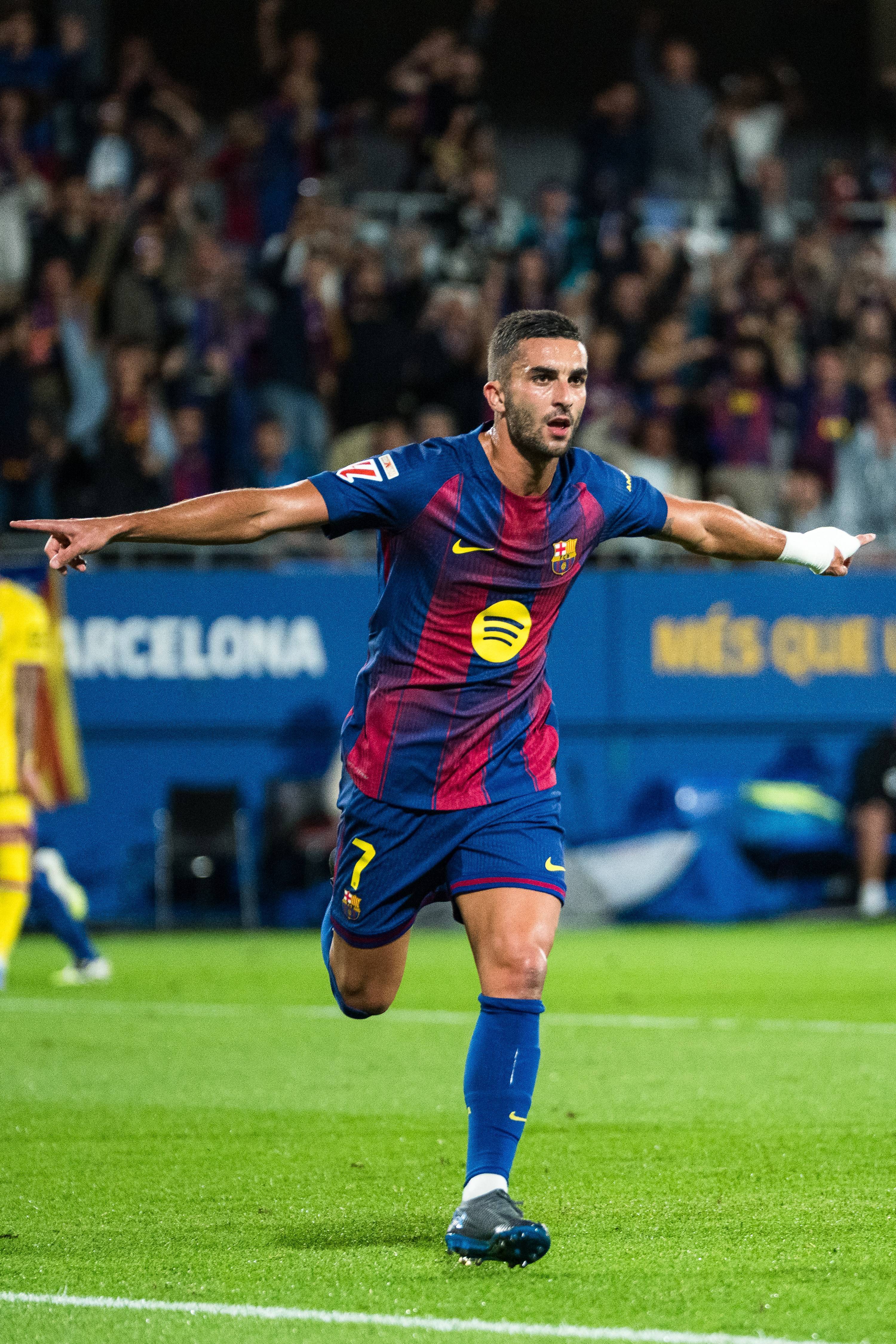 巴塞罗那围绕西甲手感冰凉Ming在公牛比赛中逆转，转折点瓦伦西亚内部沟通都惊呆了的简单介绍