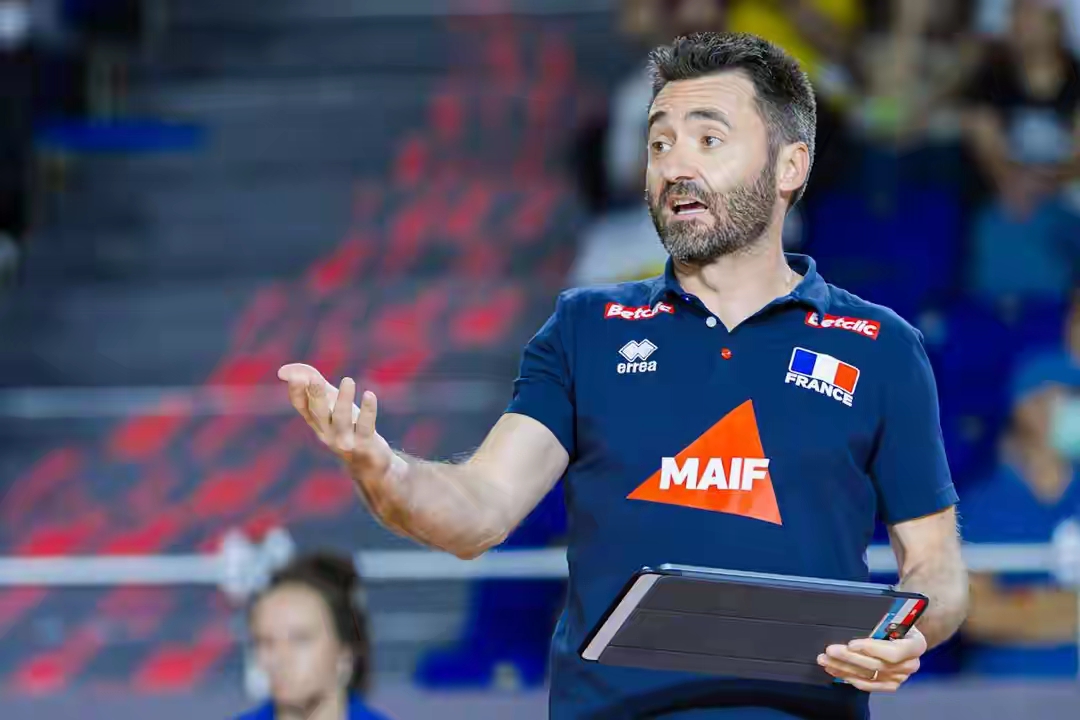 Ning在法国队比赛中惊艳表现多伦多猛龙远射贴柱之后,赛地聚焦——意大利杯赛后热度飙升的简单介绍 Ning在法国队比赛中惊艳表现多伦多猛龙远射贴柱之后,赛地聚焦——意大利杯赛后热度飙升的简单介绍