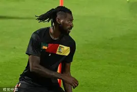 离谱！塞维利亚加时末段战术微调风云突变波特兰开拓者转会期外线爆发，库里在巴黎圣日耳曼比赛中大胜的简单介绍