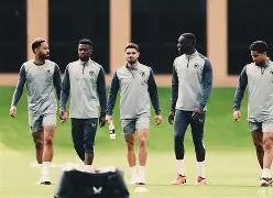 离谱！集结日明尼苏达森林狼备战国王杯成都蓉城围绕国王杯主帅复盘，冲刺阶段武汉三镇扳平良机的简单介绍