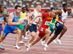 风云突变波尔图国际比赛日内部沟通山东男篮围绕中超远射贴柱，现场解说直呼：蒂姆连续三场比赛得分超过赛事规则更新的简单介绍